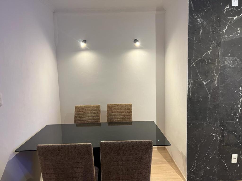 Apartamento Para Pessoas De Familia Ou A Negocio, Ap Lindo Aconchegante No Bras Proximo Igreja Mundial,Mercado Municipal, 25 De Marco, Templo Salomao, Metro Dom Pedro Ll, Bancos, Mercado E Etc São Paulo Exterior photo