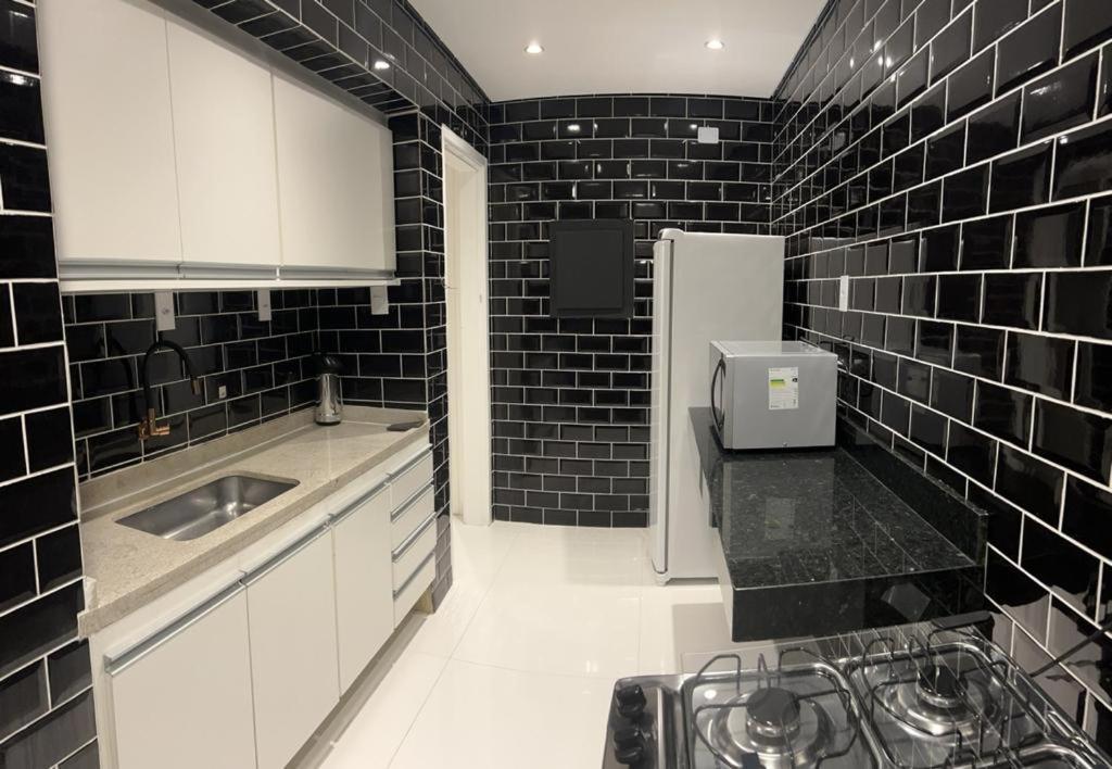 Apartamento Para Pessoas De Familia Ou A Negocio, Ap Lindo Aconchegante No Bras Proximo Igreja Mundial,Mercado Municipal, 25 De Marco, Templo Salomao, Metro Dom Pedro Ll, Bancos, Mercado E Etc São Paulo Exterior photo