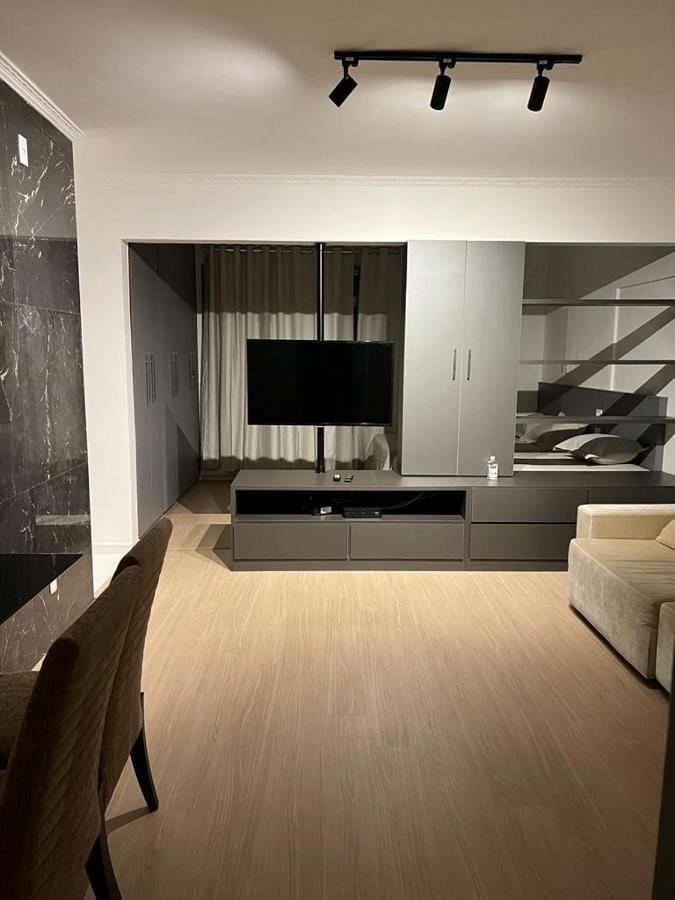 Apartamento Para Pessoas De Familia Ou A Negocio, Ap Lindo Aconchegante No Bras Proximo Igreja Mundial,Mercado Municipal, 25 De Marco, Templo Salomao, Metro Dom Pedro Ll, Bancos, Mercado E Etc São Paulo Exterior photo