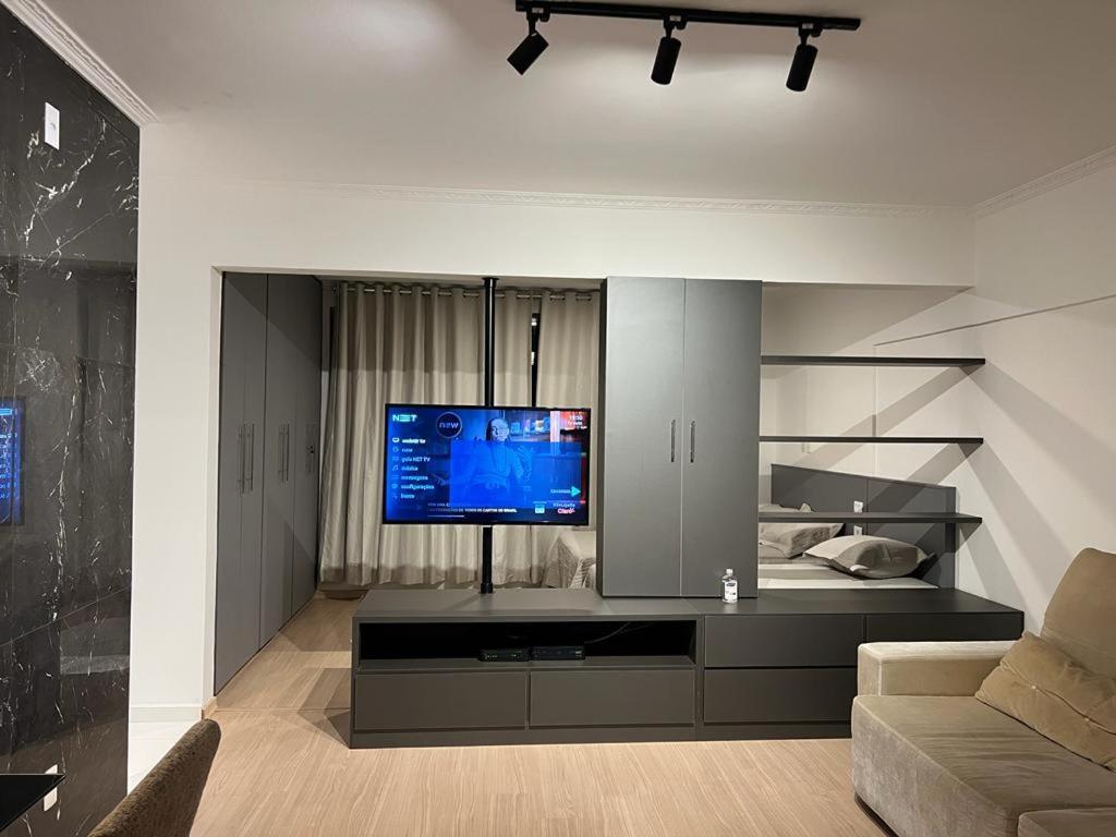 Apartamento Para Pessoas De Familia Ou A Negocio, Ap Lindo Aconchegante No Bras Proximo Igreja Mundial,Mercado Municipal, 25 De Marco, Templo Salomao, Metro Dom Pedro Ll, Bancos, Mercado E Etc São Paulo Exterior photo